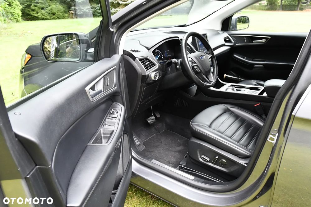 Ford Edge - 11