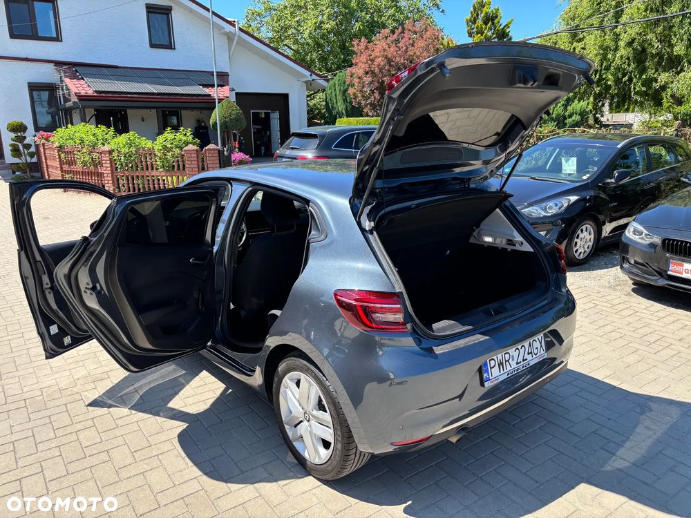 Renault Clio - 25