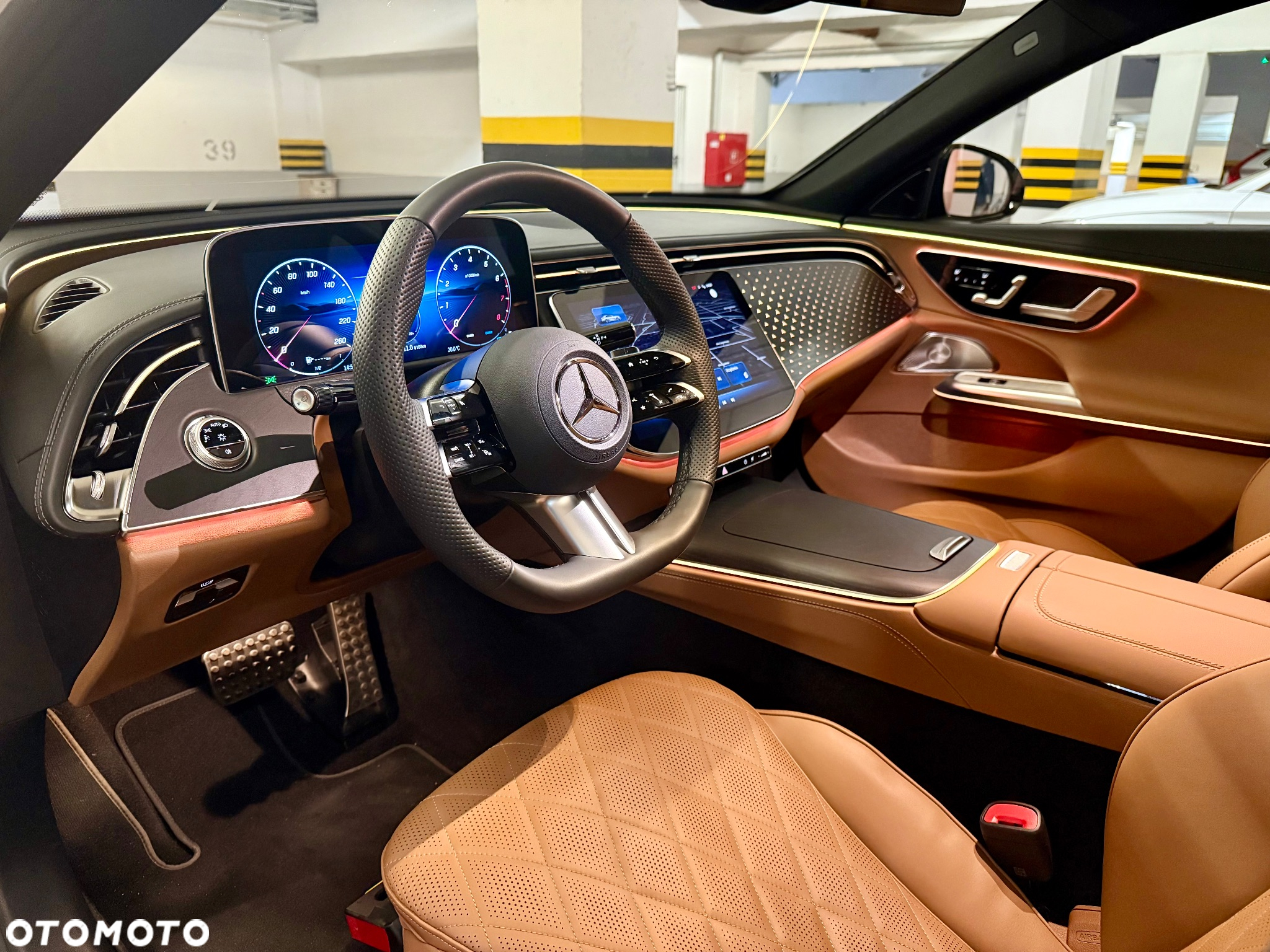 Mercedes-Benz Klasa E 200 mHEV AMG 9G-Tronic - 9
