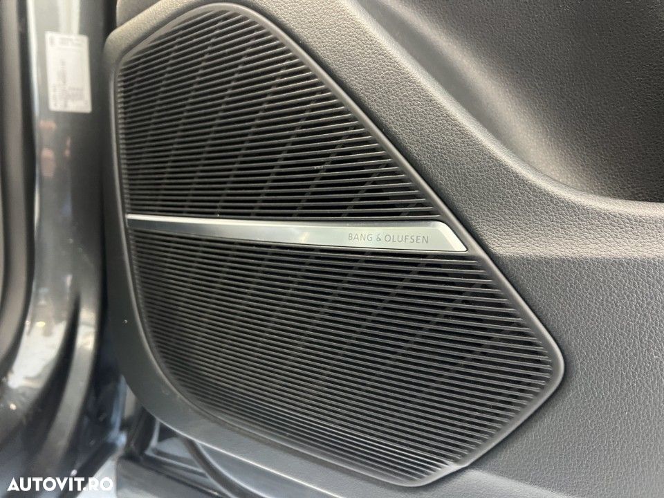 Audi Q8 50 TDI quattro Tiptronic MHEV - 23