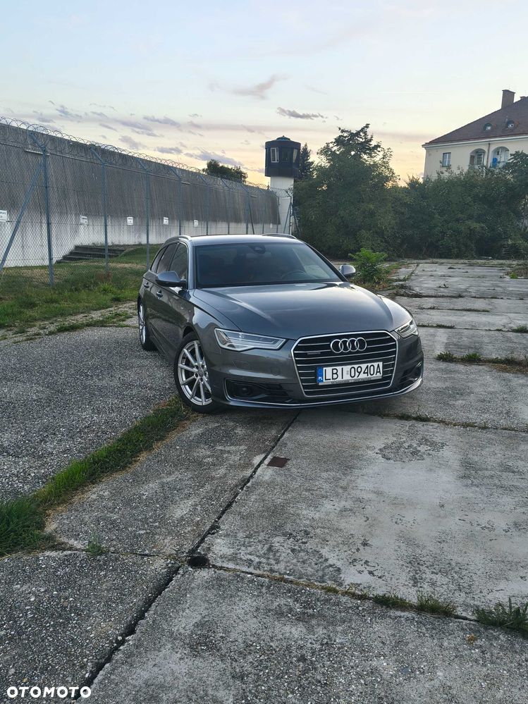 Audi A6 Avant - 1