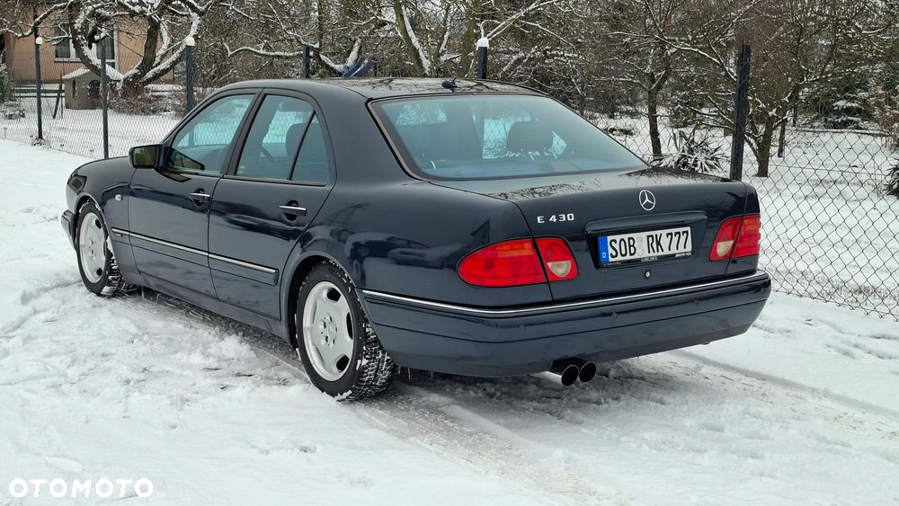 Mercedes-Benz Klasa E 430 Avantgarde - 38