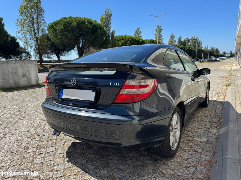 Mercedes-Benz C 220 - 4