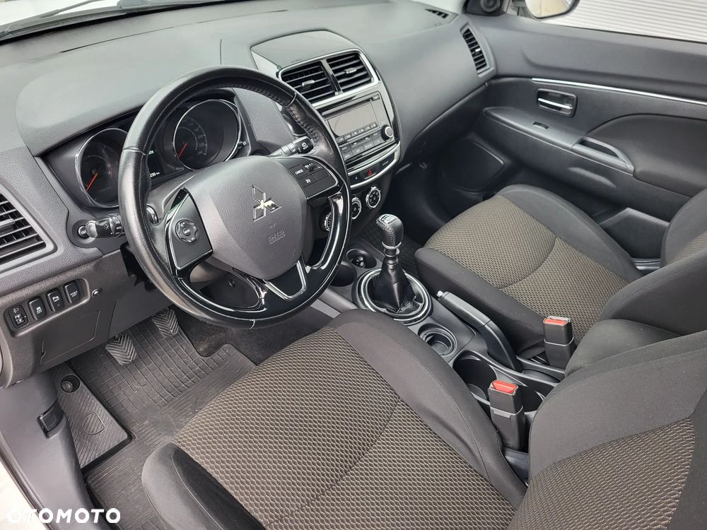 Mitsubishi ASX - 19