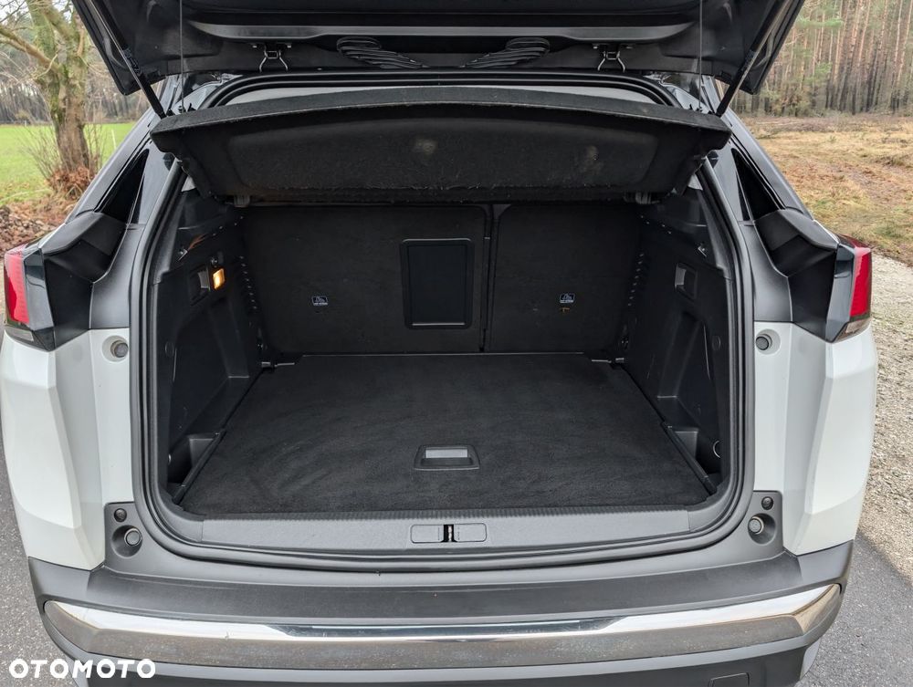 Peugeot 3008 PureTech 130 Stop & Start GPF Allure - 22