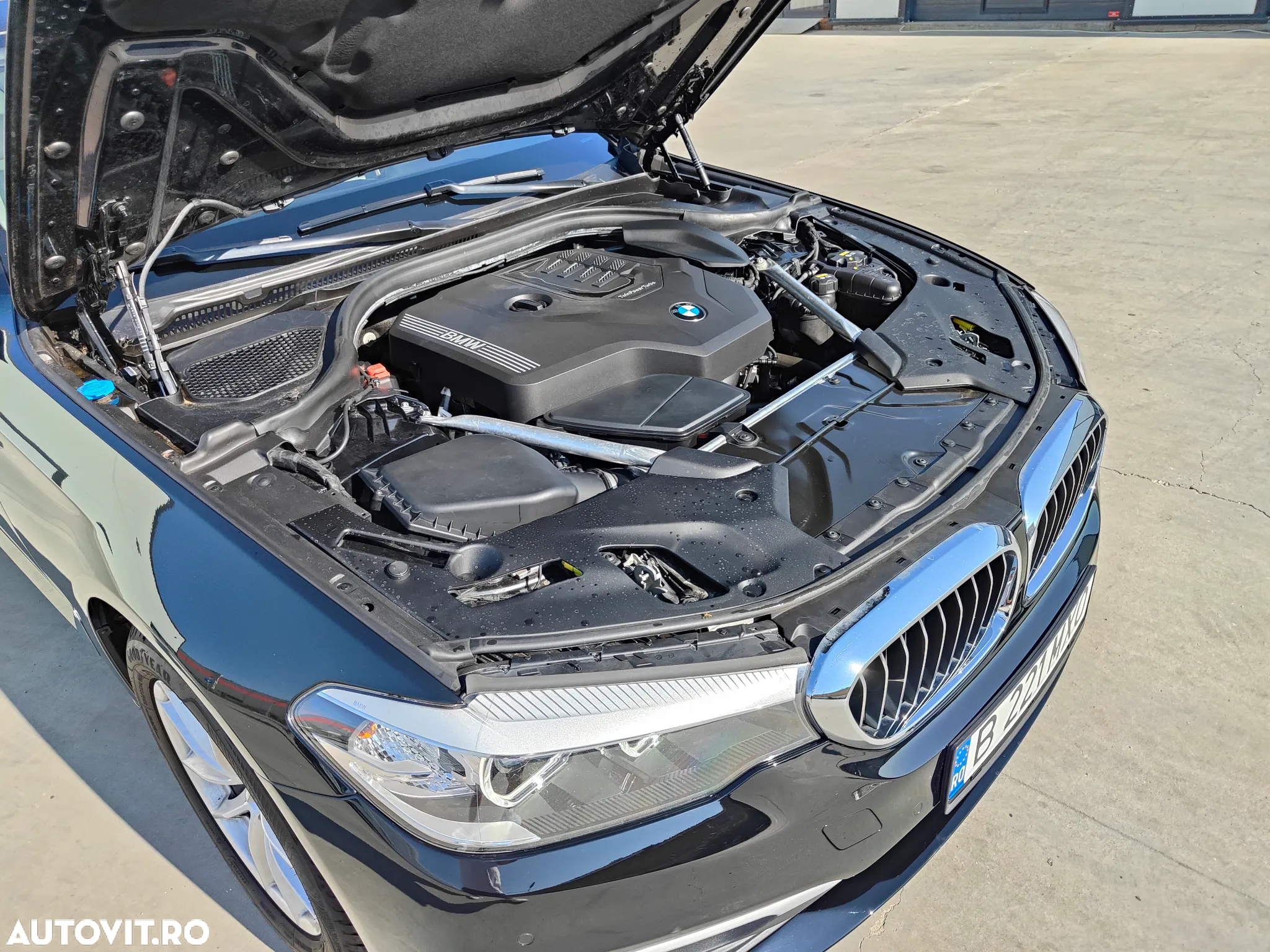 BMW Seria 5 520i Touring Aut. - 7