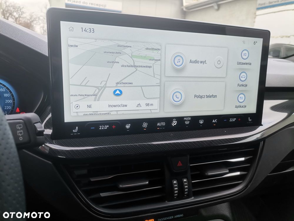 Ford Focus 1.0 EcoBoost ST-Line X - 22