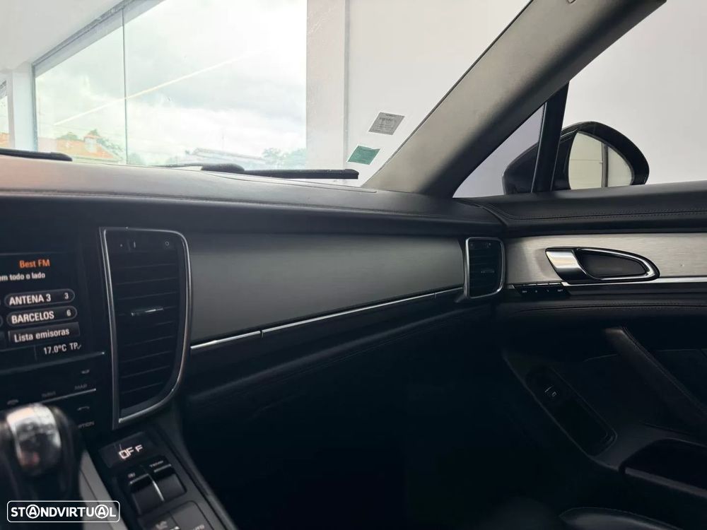 Porsche Panamera S Hybrid - 19