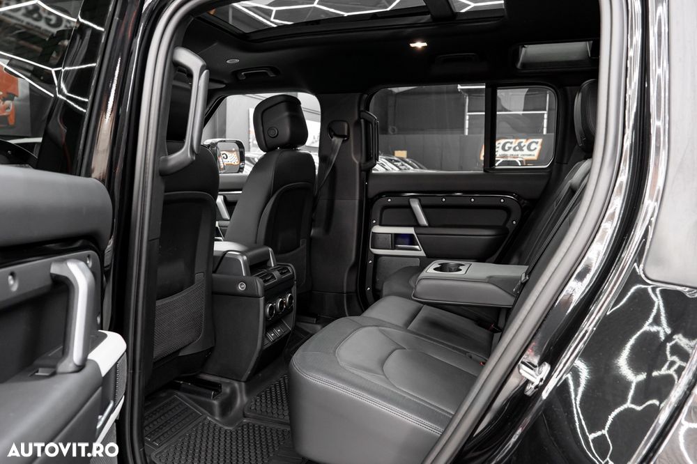 Land Rover Defender 130 3.0 P400 MHEV X-Dynamic HSE - 19