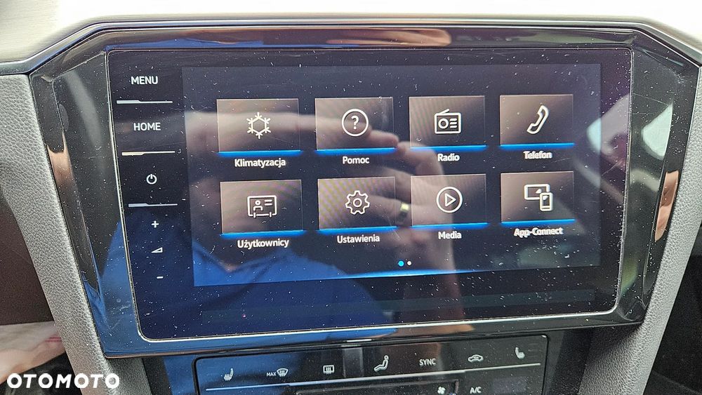 Volkswagen Passat 2.0 TDI SCR DSG Business - 34
