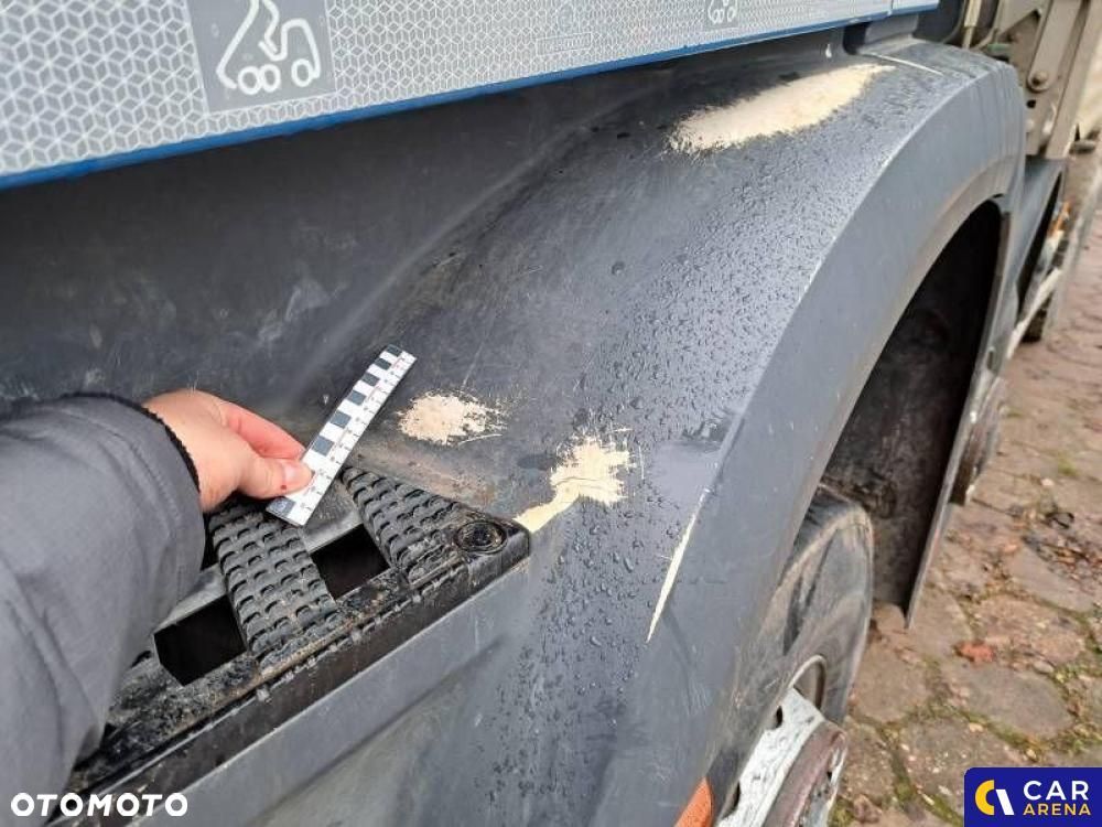 Mercedes-Benz Arocs - 36