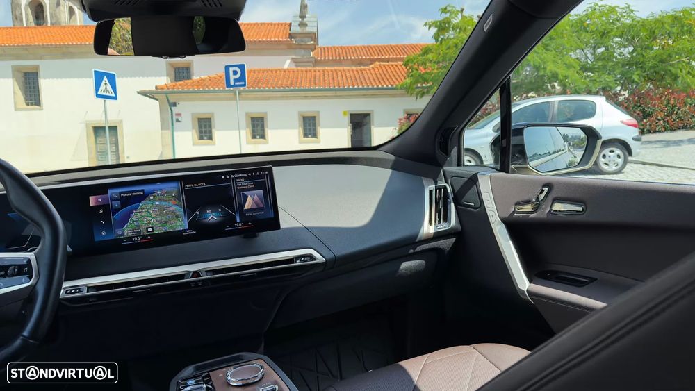 BMW iX xDrive 40 - 20