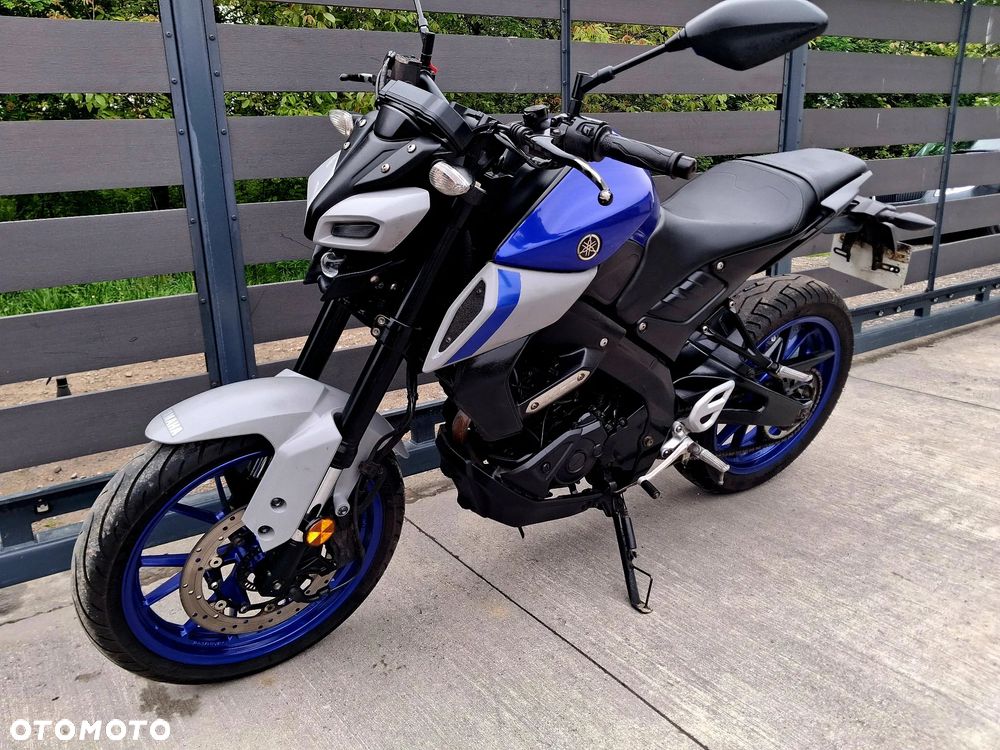 Yamaha MT - 5