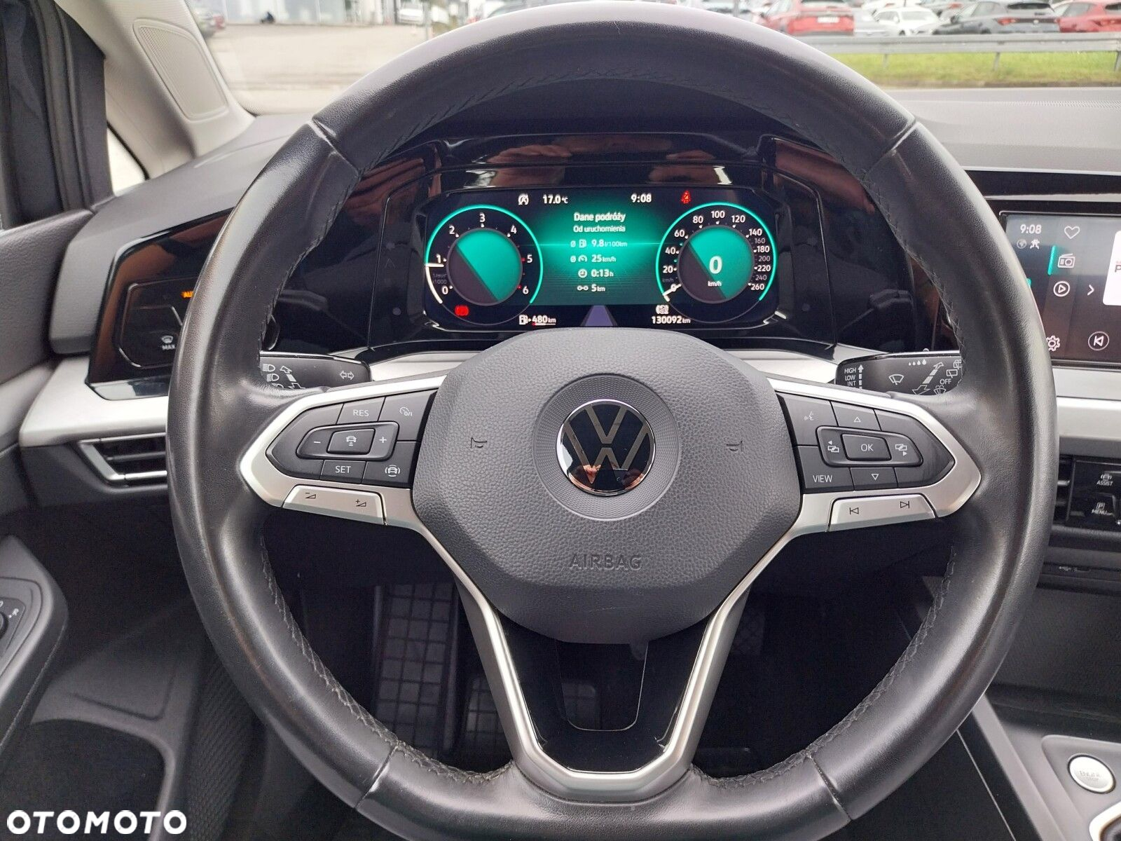 Volkswagen Golf - 13