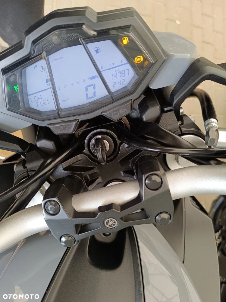 Yamaha MT - 35