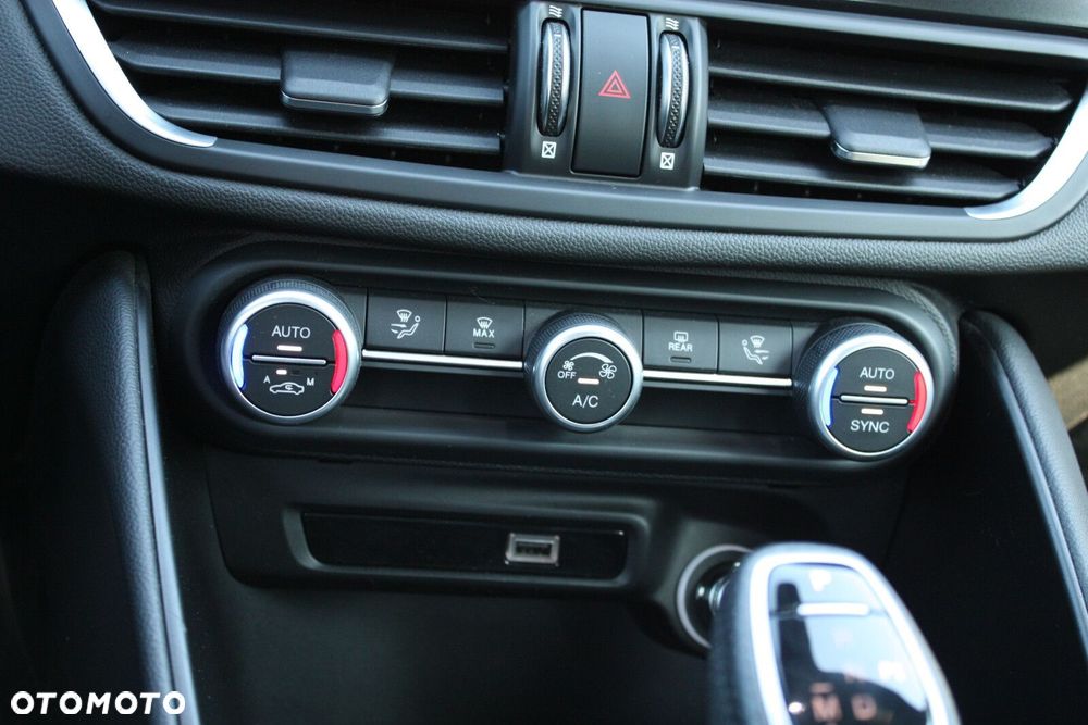 Alfa Romeo Giulia - 27