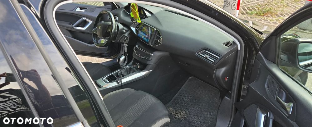Peugeot 308 1.6 HDi Style - 6