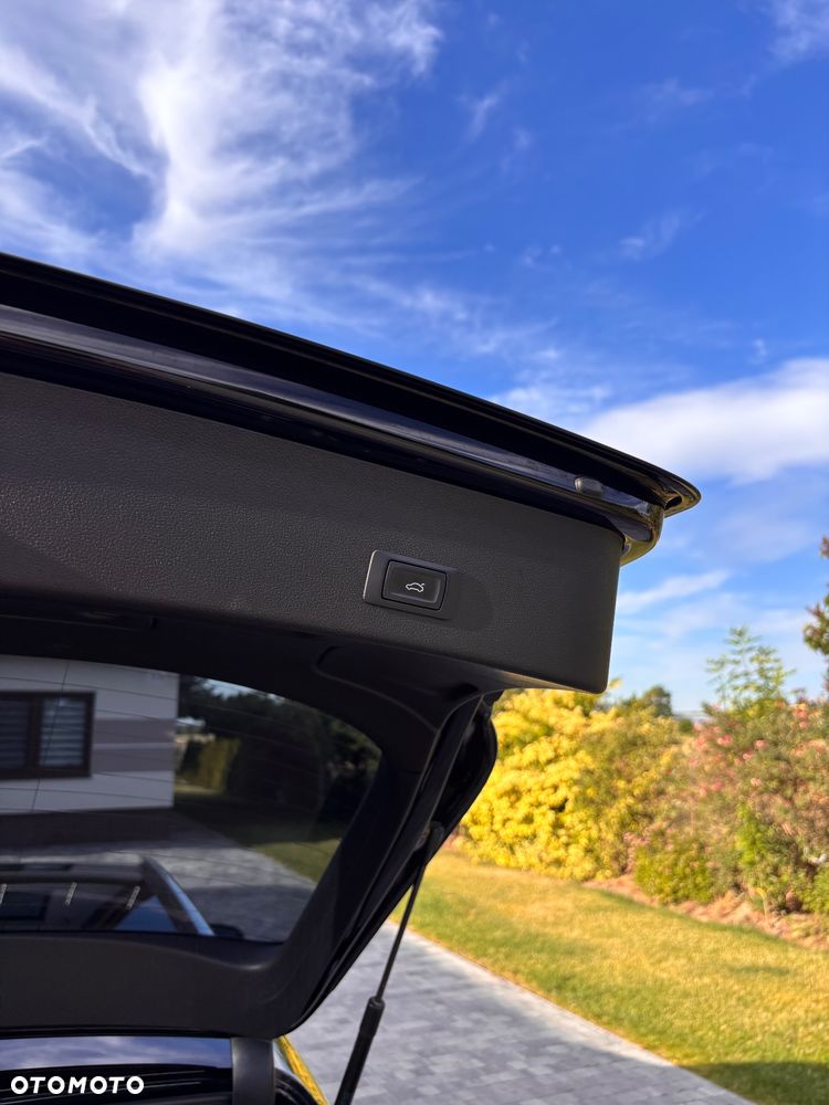 Audi A4 Avant 2.0 TDI clean diesel - 11