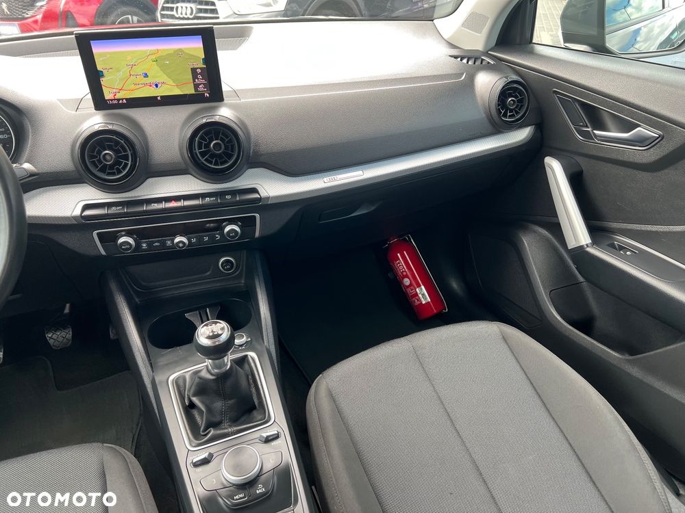 Audi Q2 30 TDI - 19