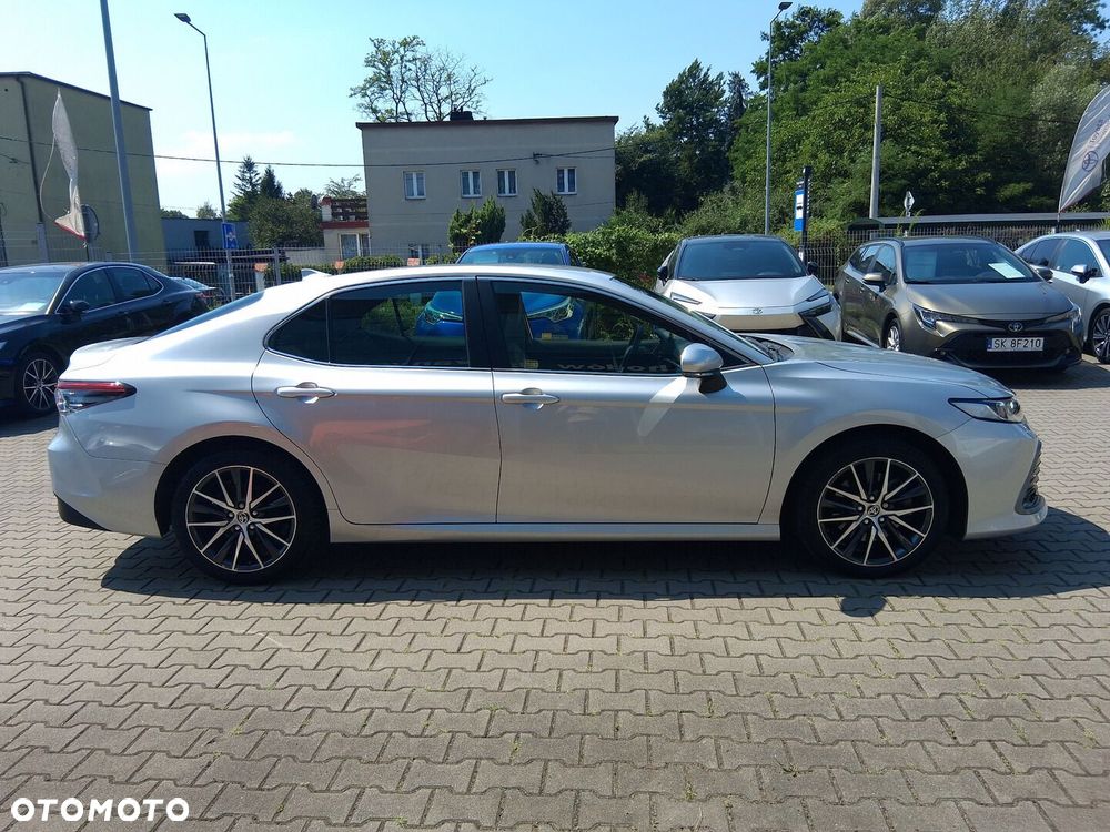 Toyota Camry 2.5 Hybrid Prestige CVT - 17
