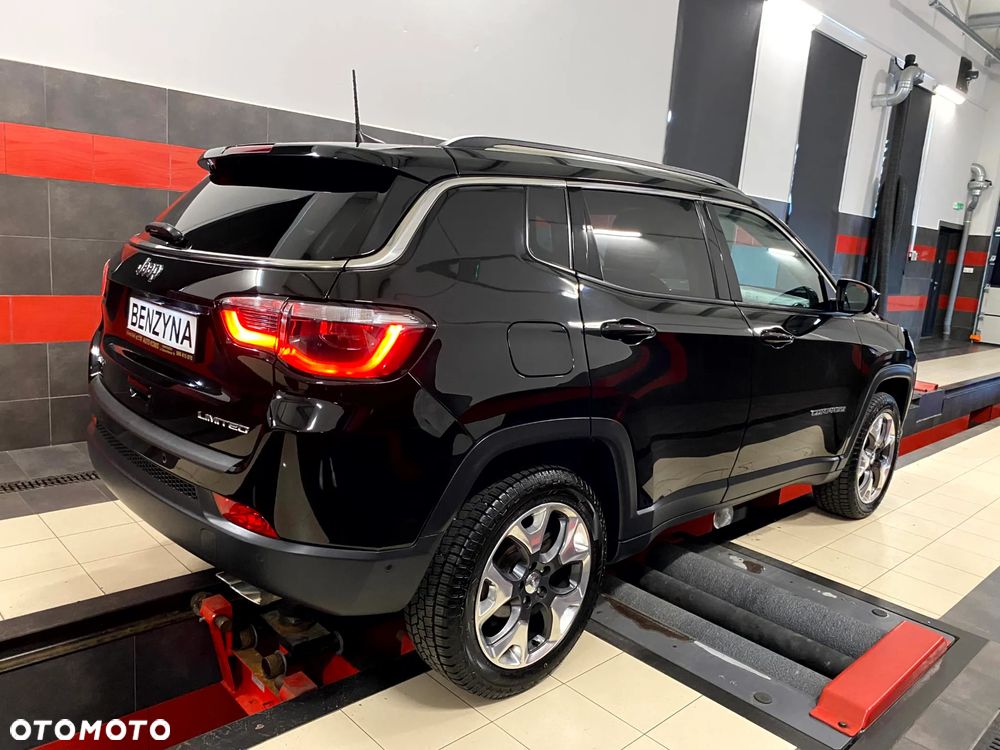Jeep Compass 1.4 TMair Limited 4WD S&S - 9