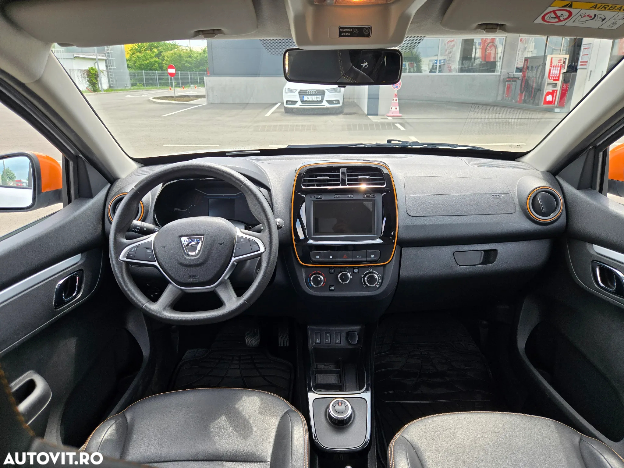 Dacia Spring Expression - 6
