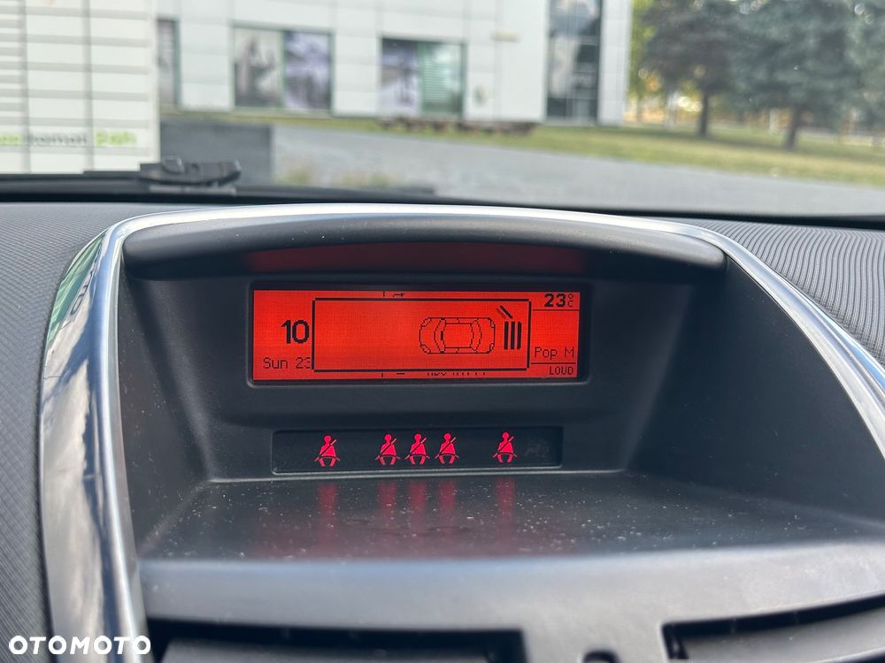 Peugeot 207 1.6 Premium - 24