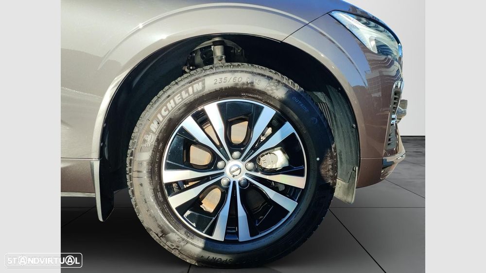 Volvo XC 60 2.0 T6 PHEV Core AWD - 9