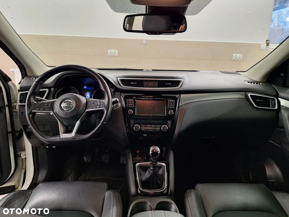 Nissan Qashqai 1.3 DIG-T Tekna EU6d - 8