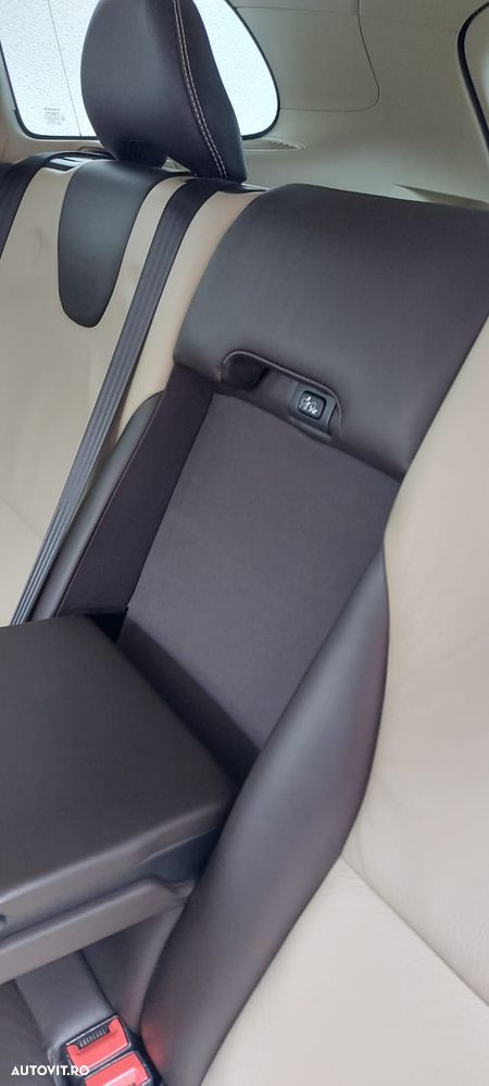 Volvo XC 60 2.4D AWD Base - 14