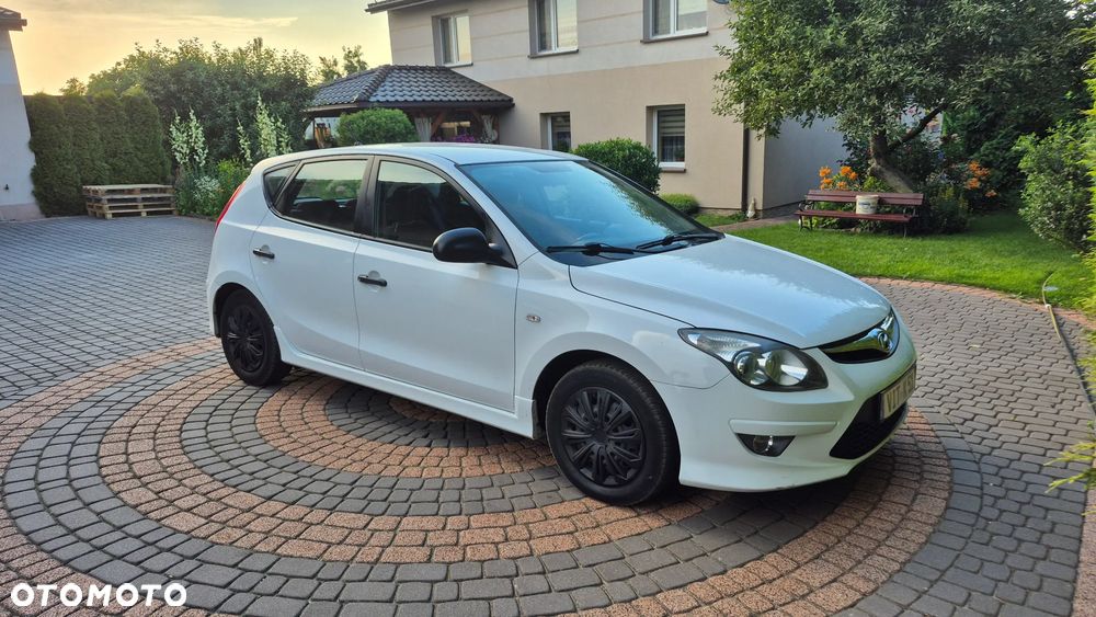 Hyundai i30 i30cw 1.4 Comfort - 19