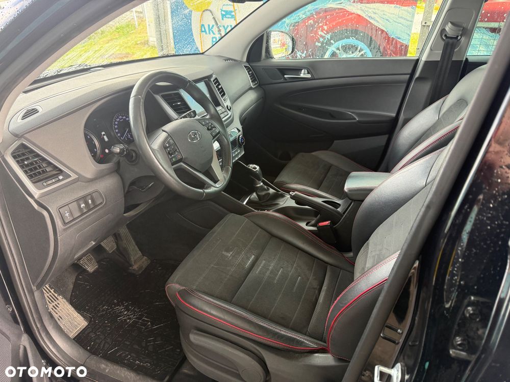 Hyundai Tucson 1.6 Turbo 4WD Intro Edition - 10