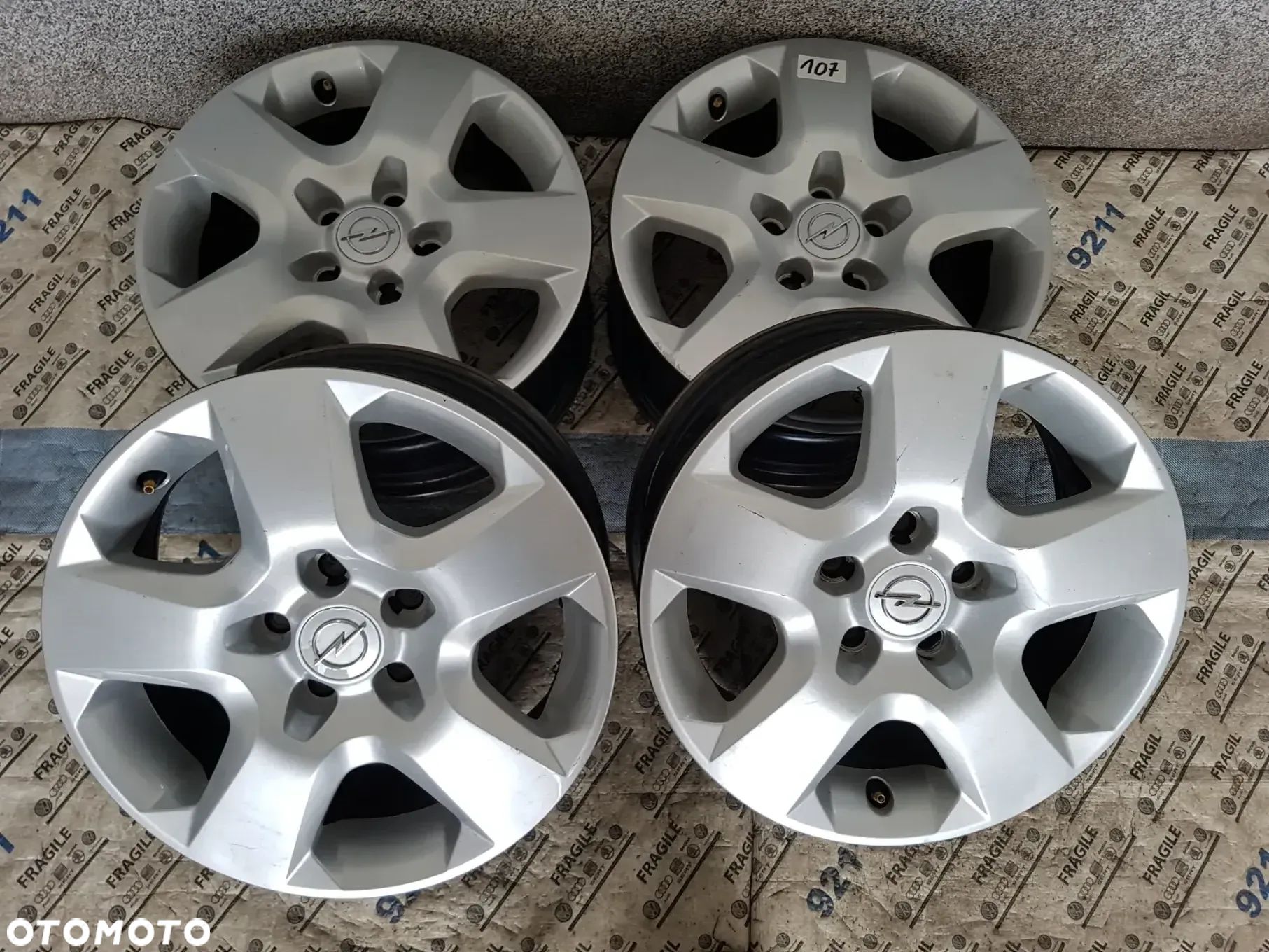 FELGI STALOWE STRUKTURALNE KOŁPAKI OPEL  5x110 6,5JX16 ET39 ASTRA H MERIWA B ZAFIRA B VECTRA C - 1