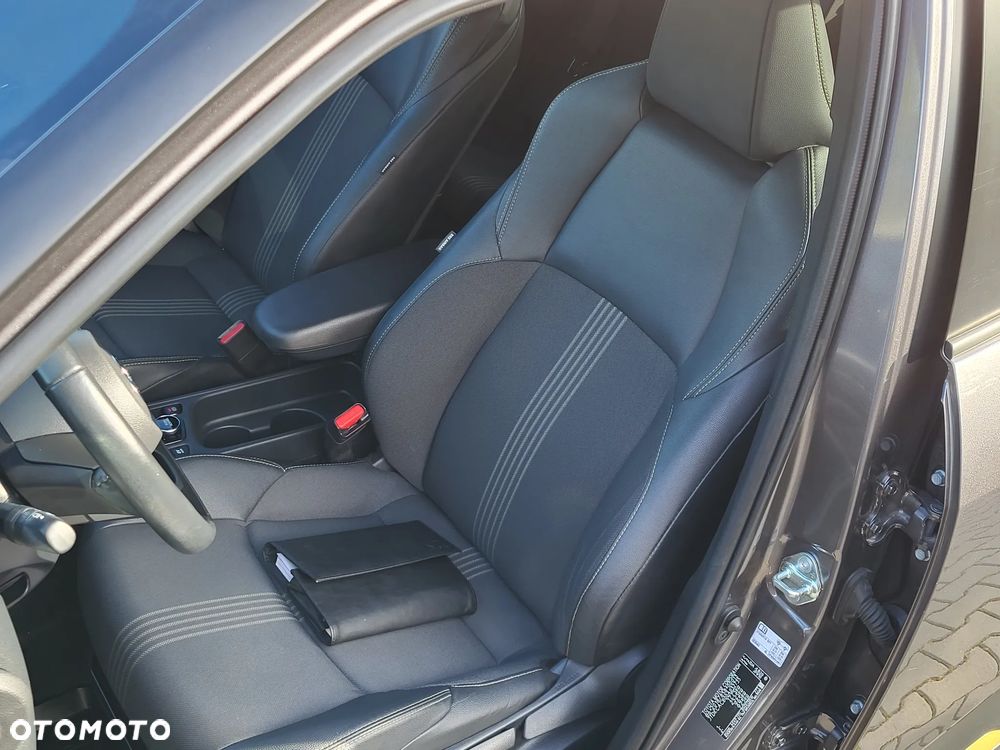 Toyota Yaris Cross Hybrid 1.5 Adventure 4x4 - 11