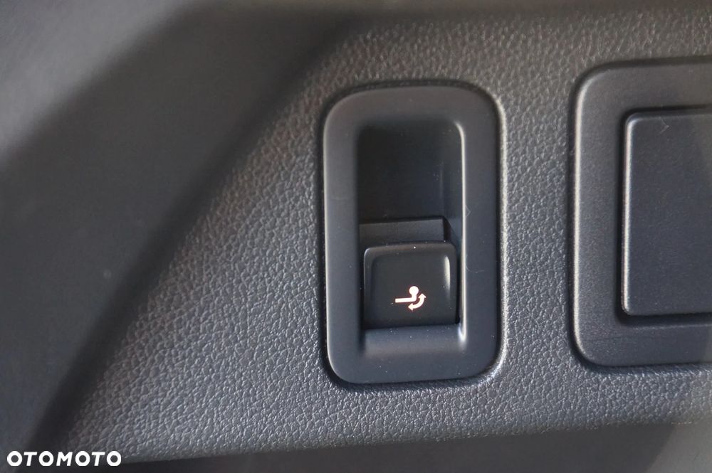 Volkswagen Tiguan 2.0 TDI SCR 4MOTION DSG Highline - 32