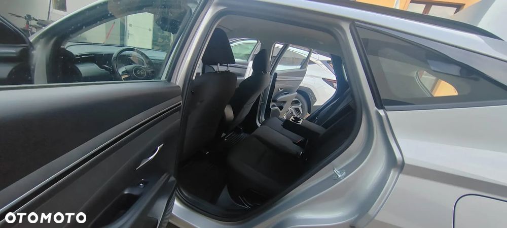 Hyundai Tucson blue 1.6 CRDi 2WD Trend - 26