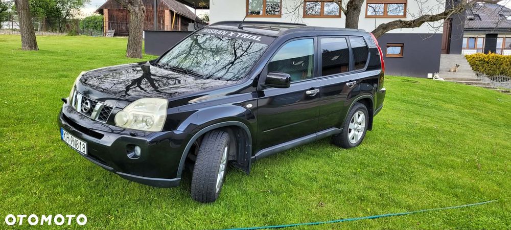 Nissan X-Trail - 1