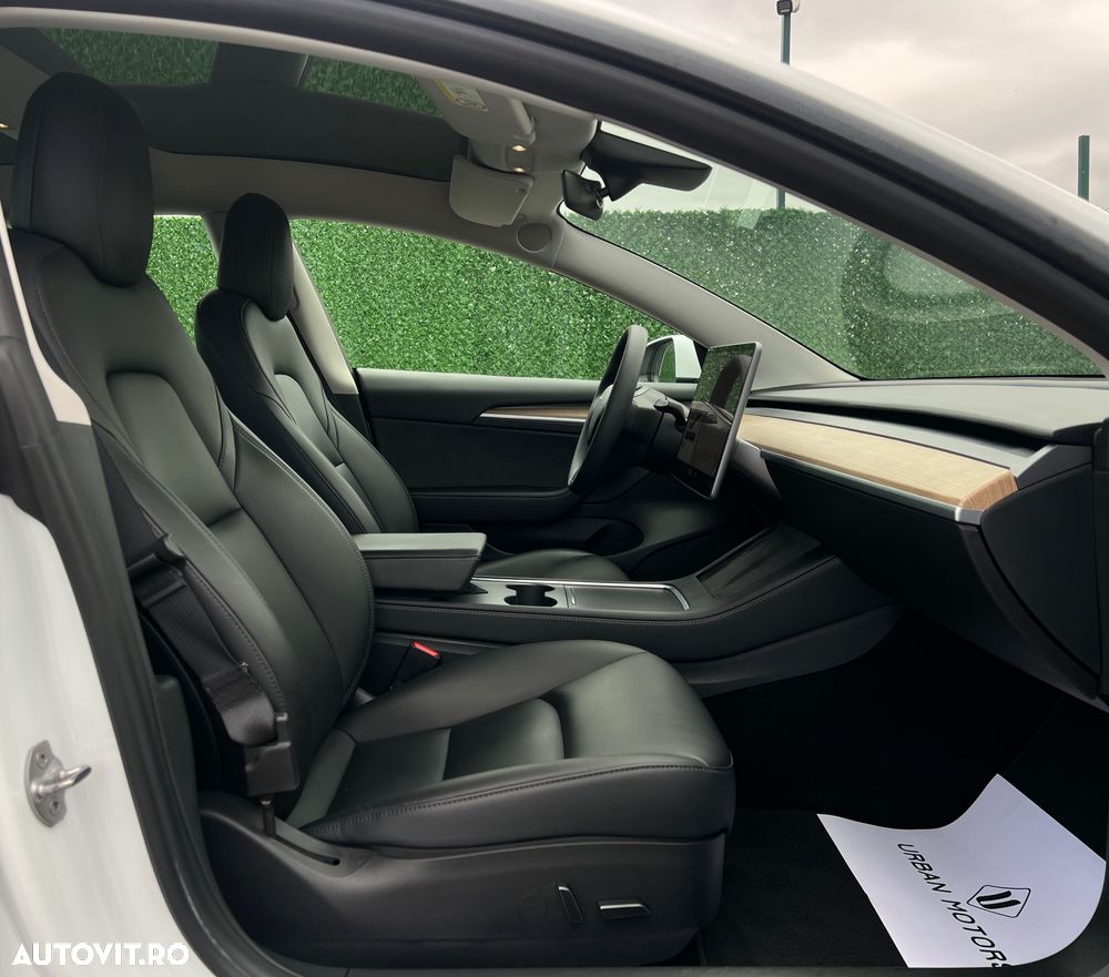 Tesla Model 3 Standard Reichweite Plus Hinterradantrieb - 15