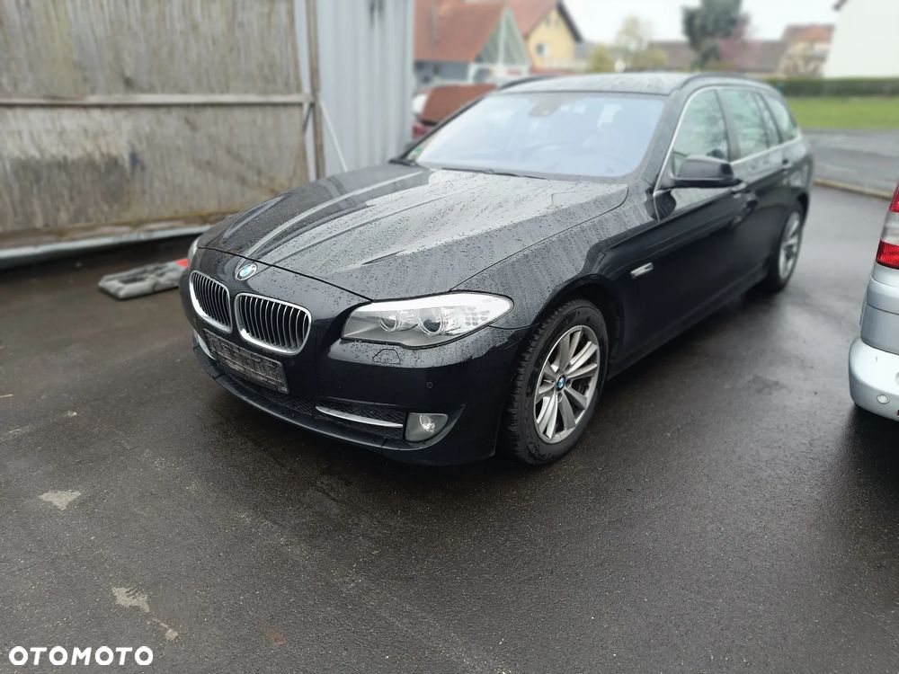 BMW Seria 5 520d Luxury Line - 1