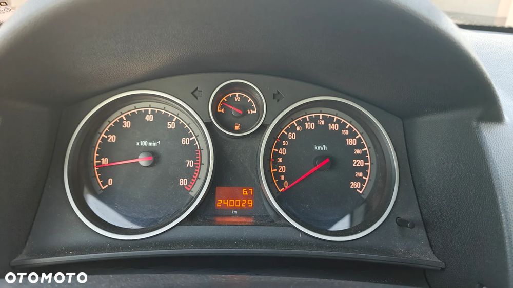Opel Astra 1.6 Fun - 21