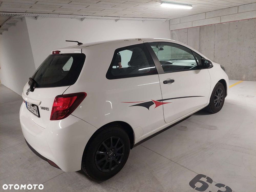 Toyota Yaris - 5