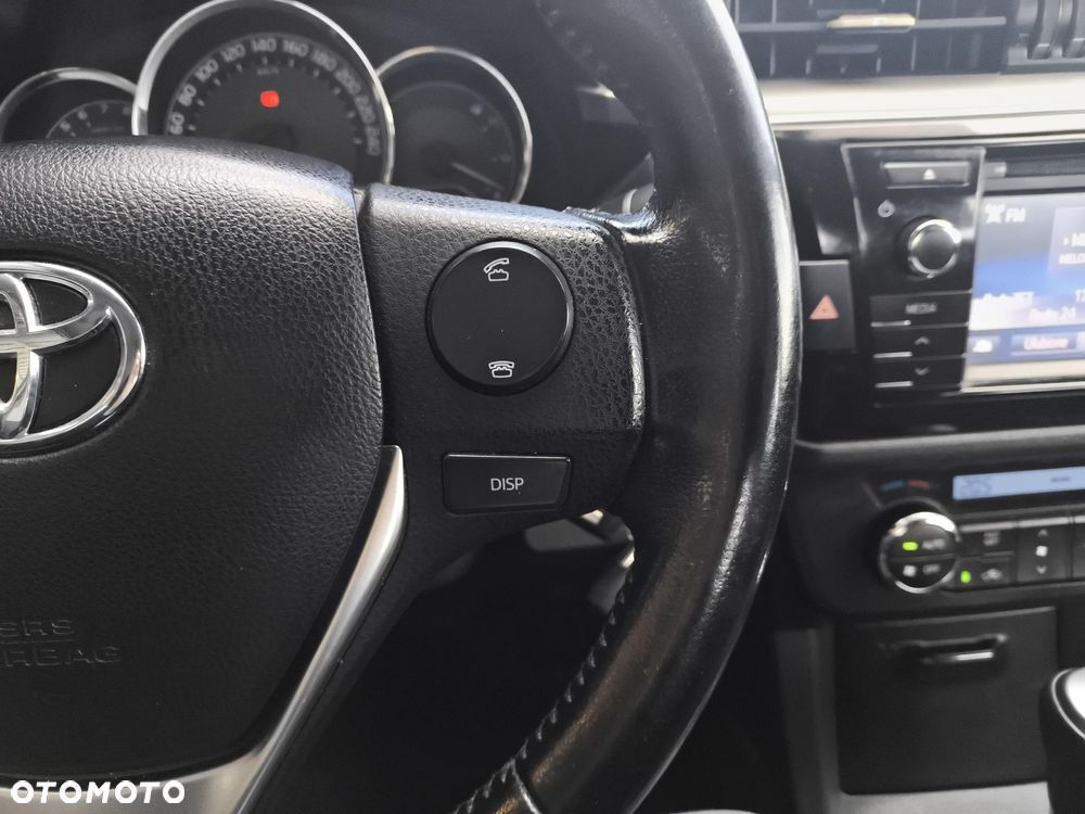 Toyota Corolla 1.6 Premium MS - 18