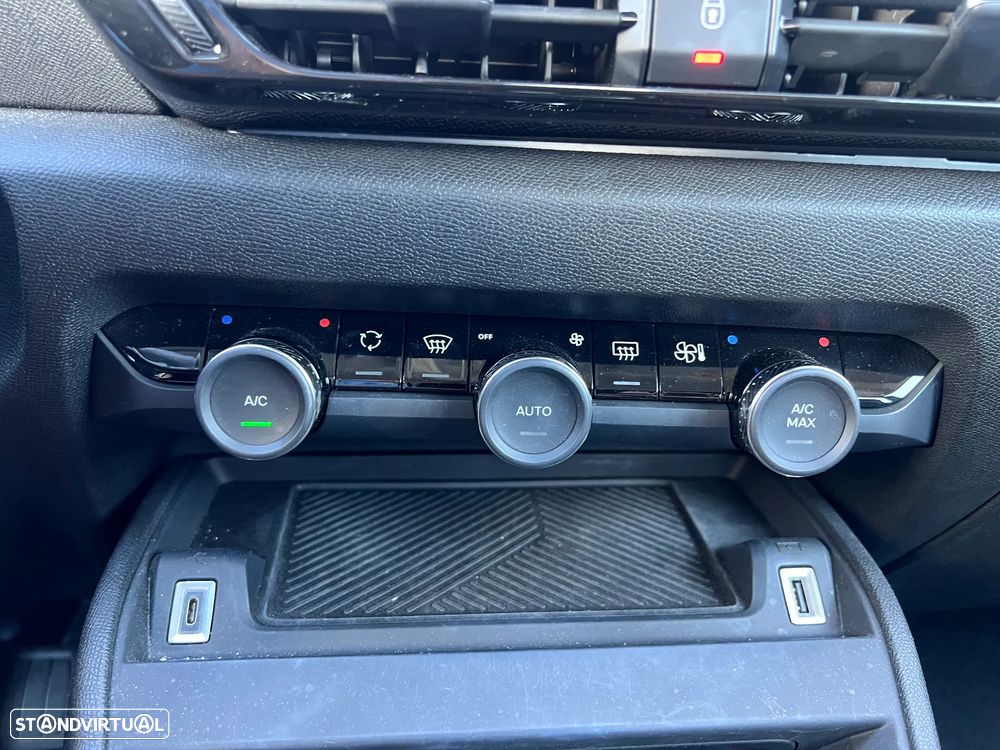 Citroën C4 X - 11