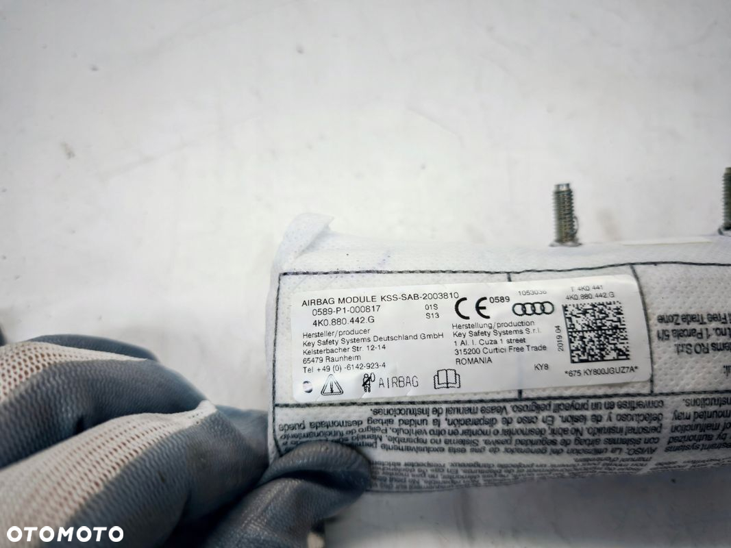 PODUSZKA FOTELA KANAPY PRAWY TYŁ AUDI A6 C8 4K0880442G - 2