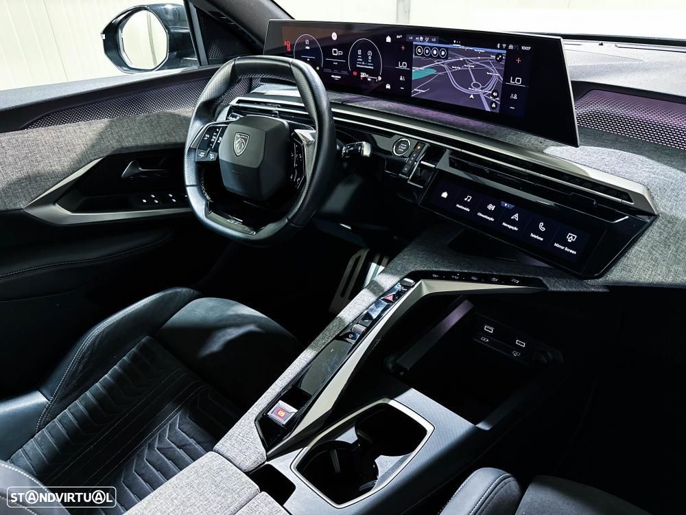 Peugeot 3008 1.2 Hybrid GT e-DCS6 - 33