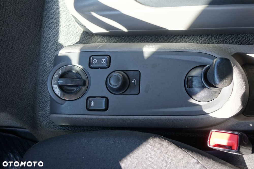 DAF LF 320 EURO 6/ CHŁODNIA PLASTOBLOK / CARRIER SUPRA 850Mt / AUTOMAT / DRZWI / WINDA ZAŁADUNKOWA - 29