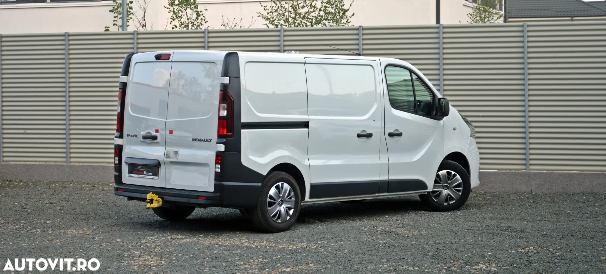 Renault Trafic - 14