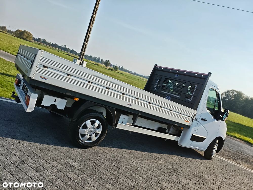 Renault Master - 18