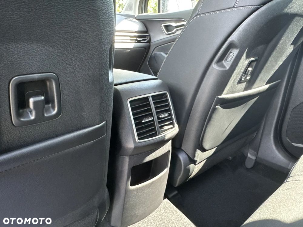 Kia Sportage 1.6 T-GDI Anniversary 2WD DCT - 16