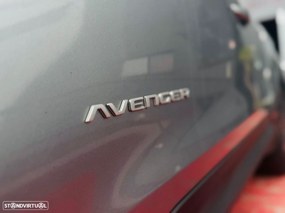 Jeep Avenger 1.2 GSE T3 Altitude - 9